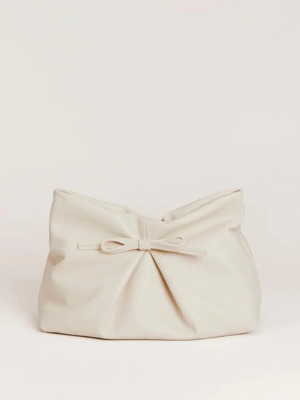 Reformation sleek fold